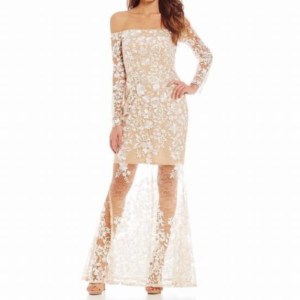 🌸 Full Length Gianni Bini Dress